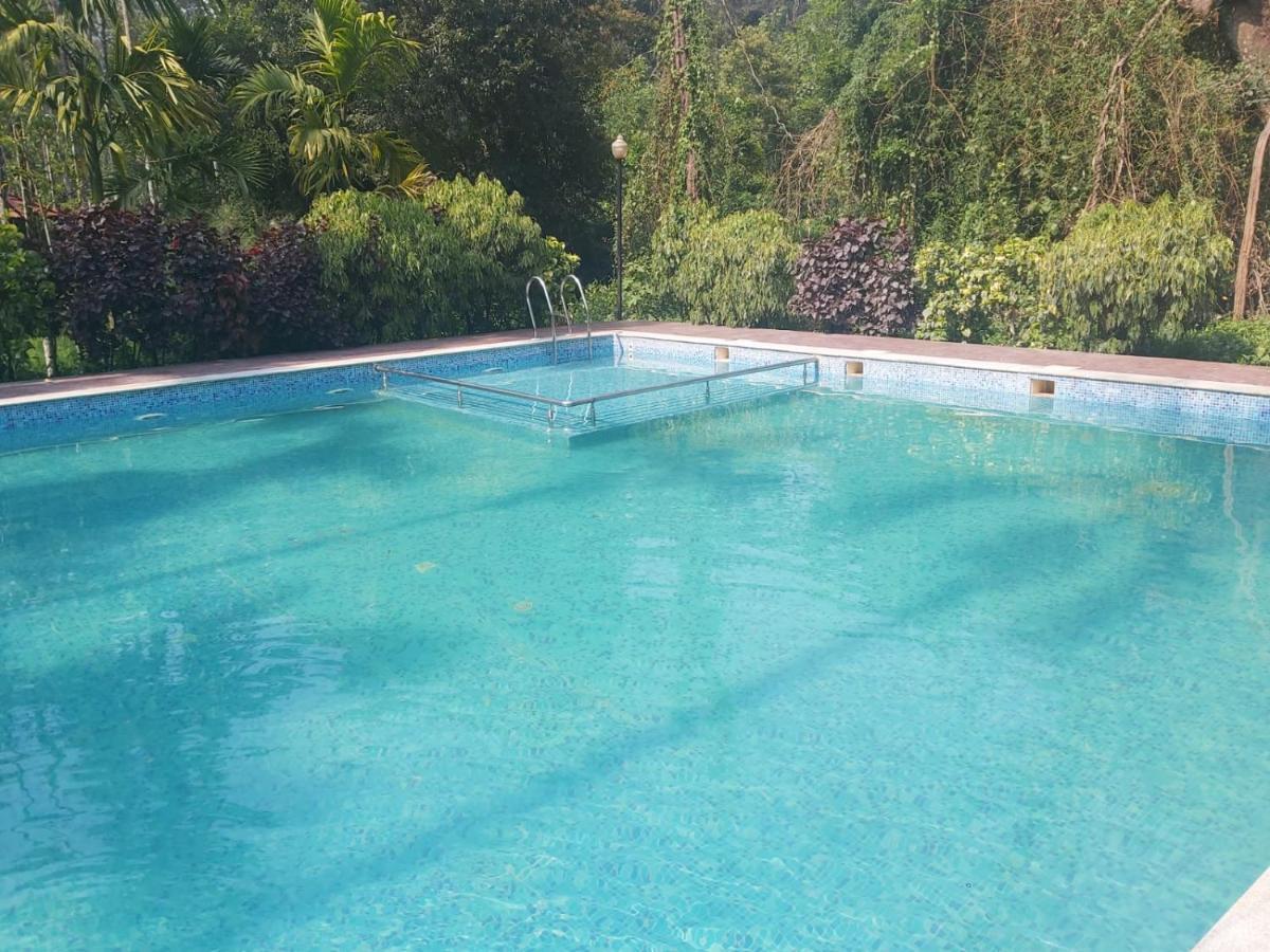 Ezzenza Areca Resort Madikeri Eksteriør billede